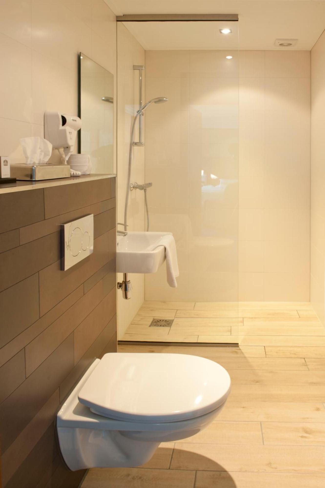 Hotel Wapen Van เดลเด็น ภายนอก รูปภาพ